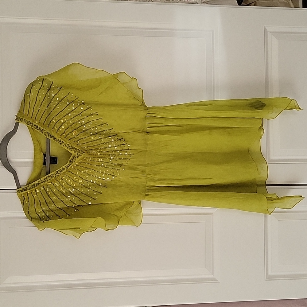 H&M sheer v-neck dress with sequins size US 2 lime color